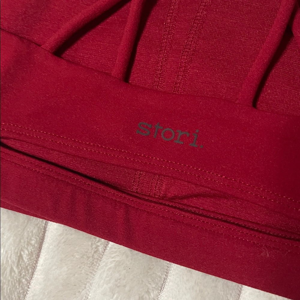 Stori Sport Bra | Size 6 - Picture 2 of 4
